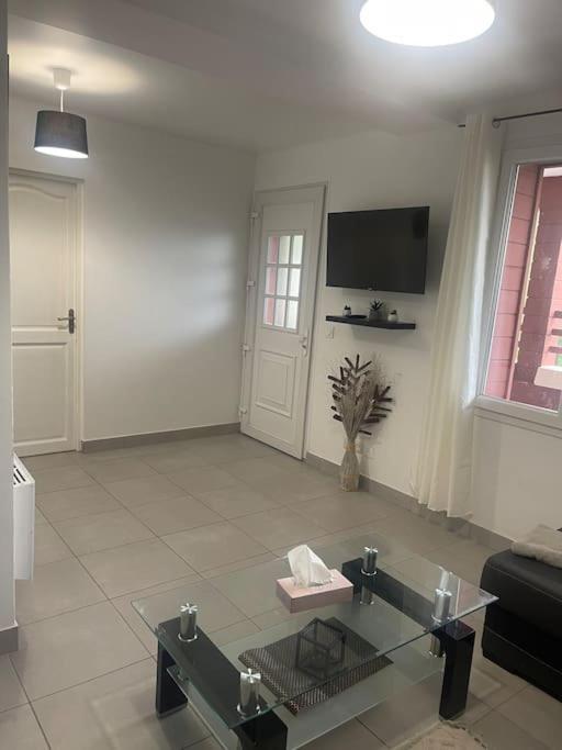 Apartamento L6/Villiers-Le-Bel Proche Roissy Exterior foto
